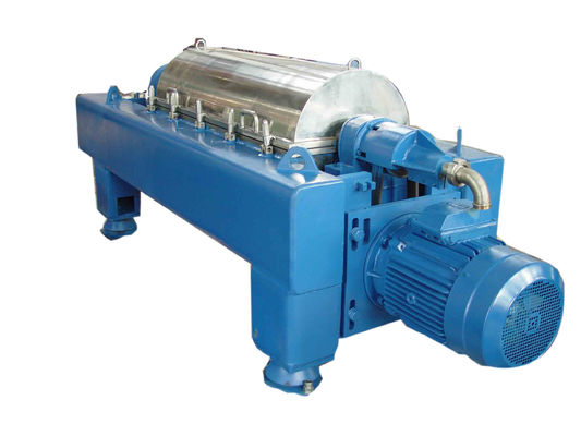O centrifugador projetado novo da lama de perfuração da escala industrial com SS molhou as peças